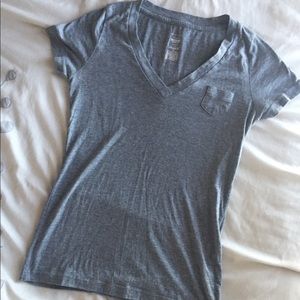 Gray boyfriend tee